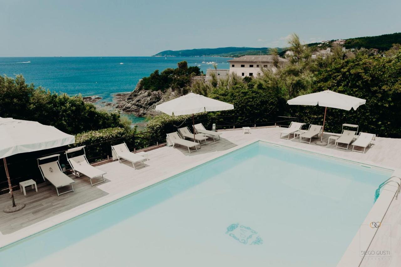 Villa Parisi Grand Hotel กัสตีลยอนเชลโล ภายนอก รูปภาพ