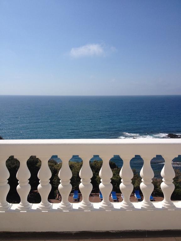 Villa Parisi Grand Hotel กัสตีลยอนเชลโล ภายนอก รูปภาพ