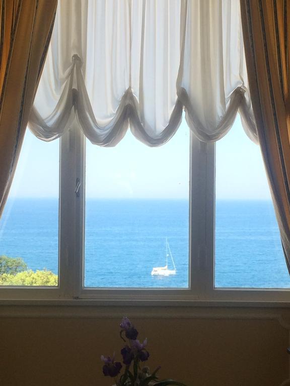 Villa Parisi Grand Hotel กัสตีลยอนเชลโล ภายนอก รูปภาพ